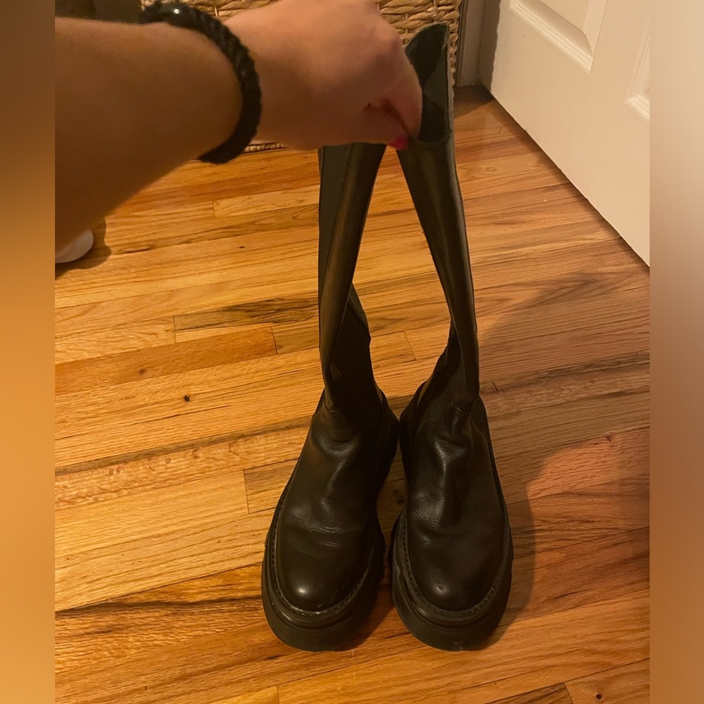 Tall knees high boots